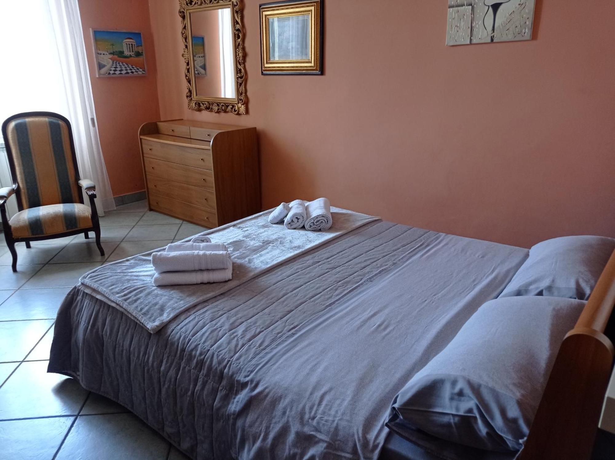 Appartamento Con Incantevole Vista Mare Λιβόρνο Δωμάτιο φωτογραφία